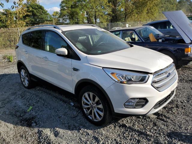 1FMCU9JD4HUD72111 - 2017 FORD ESCAPE TITANIUM WHITE photo 4