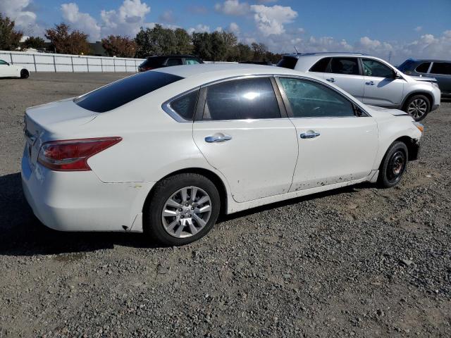 1N4AL3APXDN542598 - 2013 NISSAN ALTIMA 2.5 WHITE photo 3