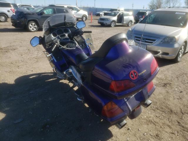 1HFSC47082A111153 - 2002 HONDA GL1800 PURPLE photo 3