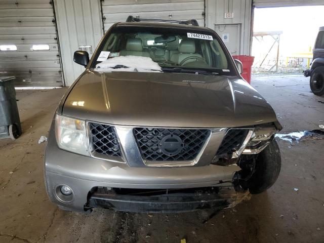 5N1AR18WX5C703891 - 2005 NISSAN PATHFINDER LE SILVER photo 5