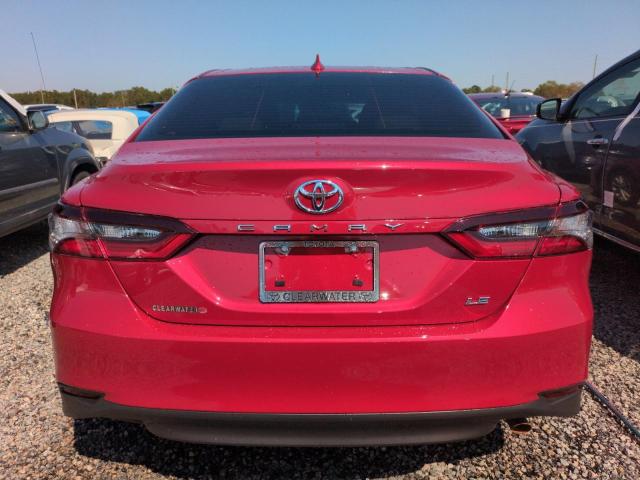 4T1C11AK6RU235116 - 2024 TOYOTA CAMRY LE RED photo 6