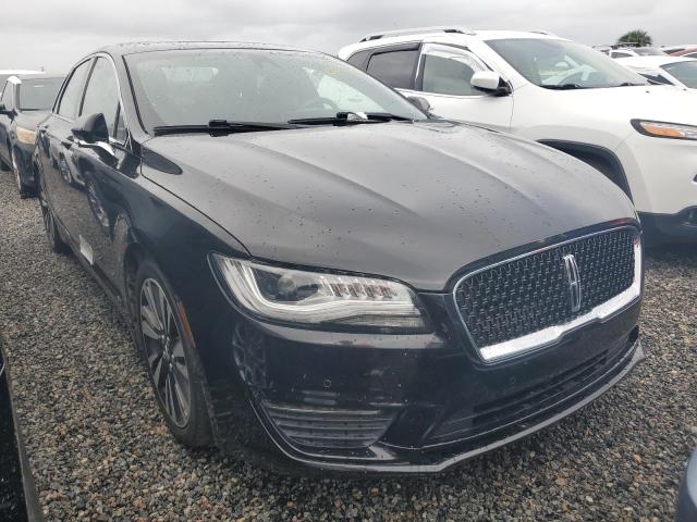 3LN6L5LU5LR603572 - 2020 LINCOLN MKZ RESERVE შავი ფოტო 4