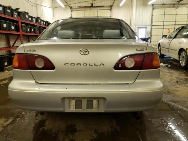 1NXBR12E72Z646852 - 2002 TOYOTA COROLLA CE SILVER photo 6