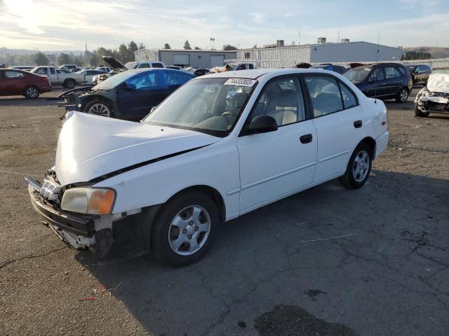 KMHCG45C62U358889 - 2002 HYUNDAI ACCENT GL WHITE photo 1