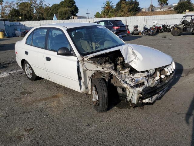 KMHCG45C62U358889 - 2002 HYUNDAI ACCENT GL WHITE photo 4