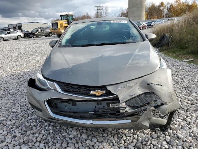 1G1BE5SM0H7139628 - 2017 CHEVROLET CRUZE LT GRAY photo 5