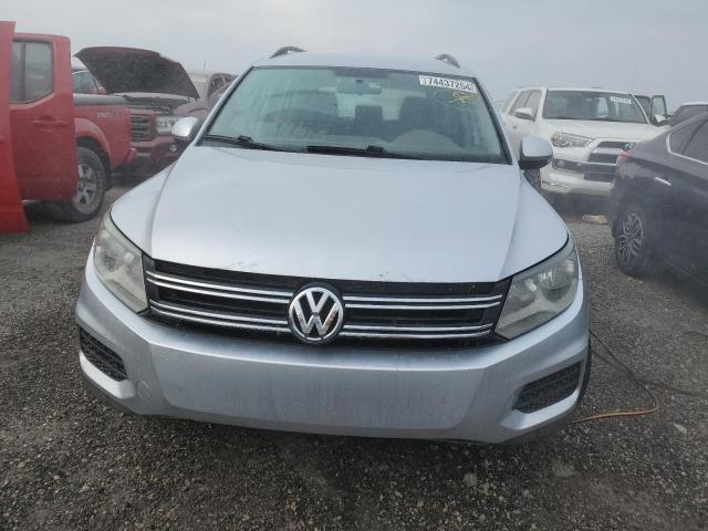 WVGAV7AX1FW612915 - 2015 VOLKSWAGEN TIGUAN S SILVER photo 5