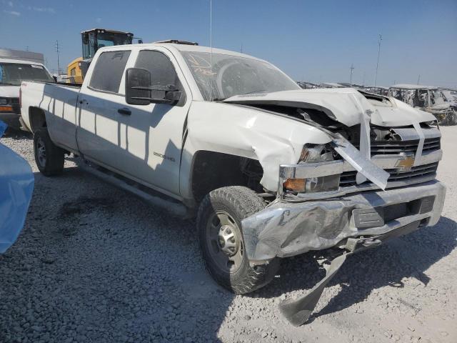 1GC1KUEY3JF237729 - 2018 CHEVROLET SILVERADO K2500 HEAVY DUTY WHITE photo 4