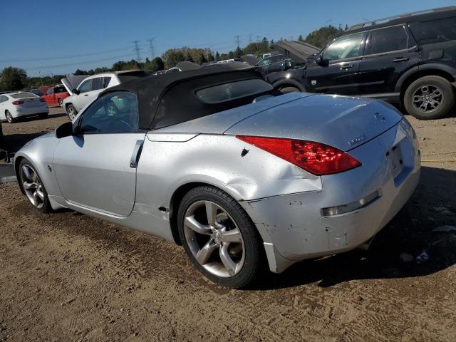 JN1AZ36A86M456571 - 2006 NISSAN 350Z ROADSTER GRAY photo 2