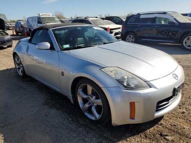 JN1AZ36A86M456571 - 2006 NISSAN 350Z ROADSTER GRAY photo 4