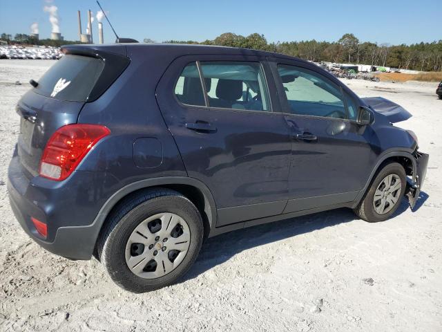 3GNCJKSB0JL359722 - 2018 CHEVROLET TRAX LS BLUE photo 3