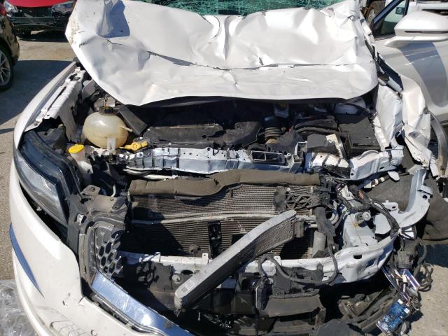 5LMTJ3DH5KUL02190 - 2019 LINCOLN MKC RESERVE თეთრი ფოტო 12