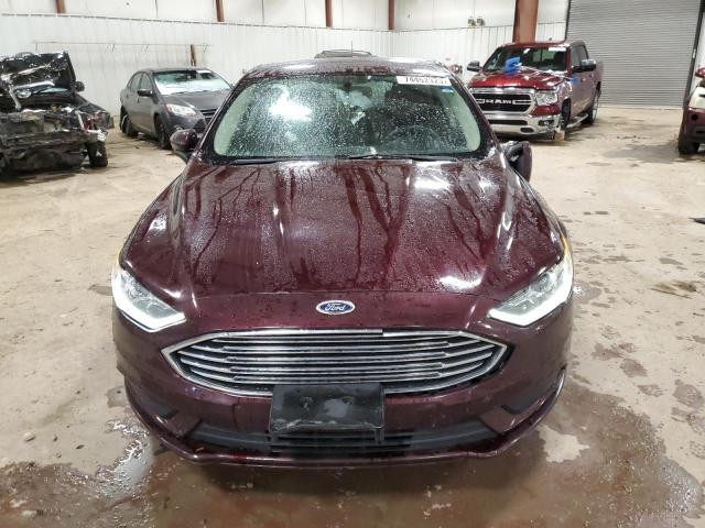 3FA6P0H73HR103888 - 2017 FORD FUSION SE MAROON photo 5