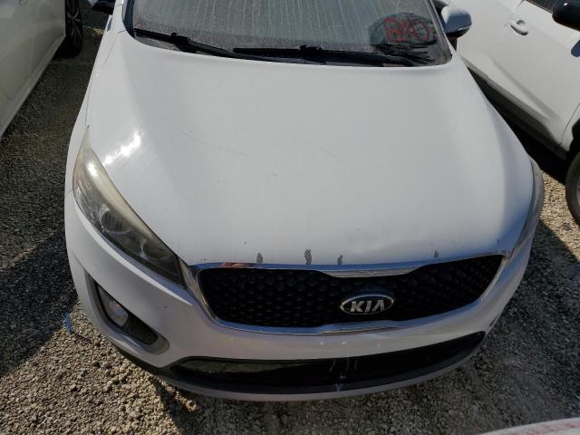 5XYPH4A12JG404791 - 2018 KIA SORENTO EX WHITE photo 12