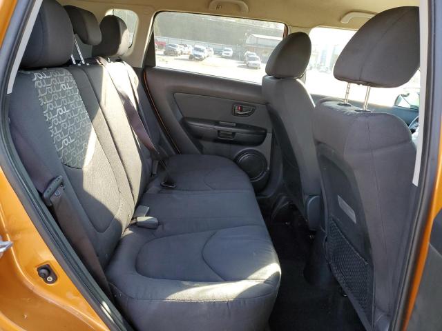 KNDJT2A23B7288629 - 2011 KIA SOUL + ORANGE photo 11