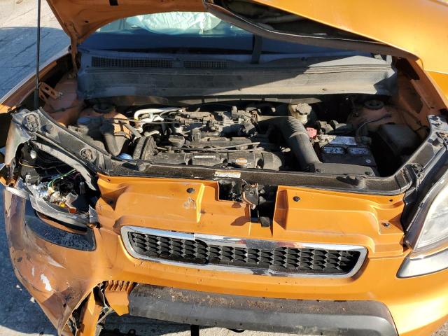 KNDJT2A23B7288629 - 2011 KIA SOUL + ORANGE photo 12