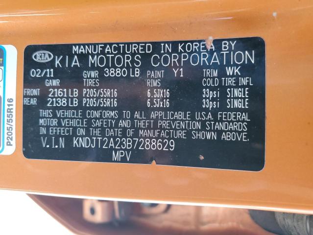 KNDJT2A23B7288629 - 2011 KIA SOUL + ORANGE photo 13