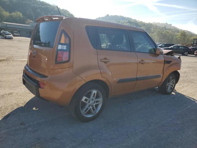 KNDJT2A23B7288629 - 2011 KIA SOUL + ORANGE photo 3