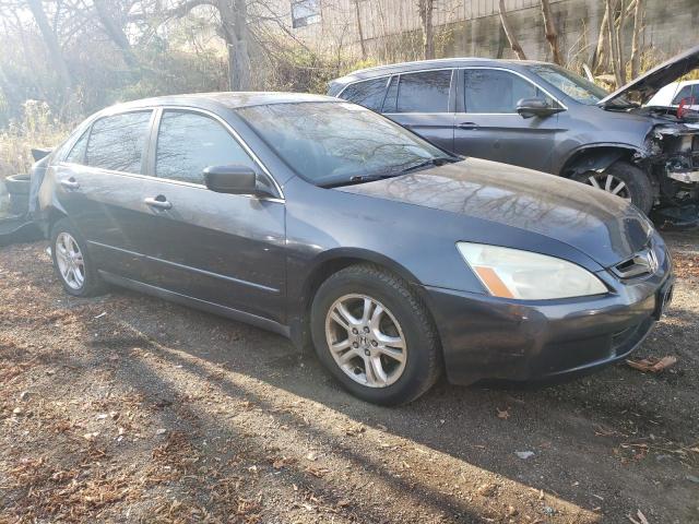 1HGCM56396A804334 - 2006 HONDA ACCORD SE GRAY photo 4