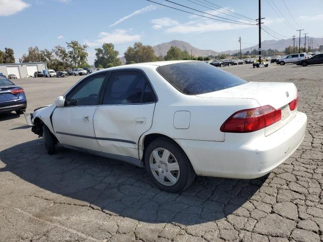 JHMCG6656XC014281 - 1999 HONDA ACCORD LX WHITE photo 2