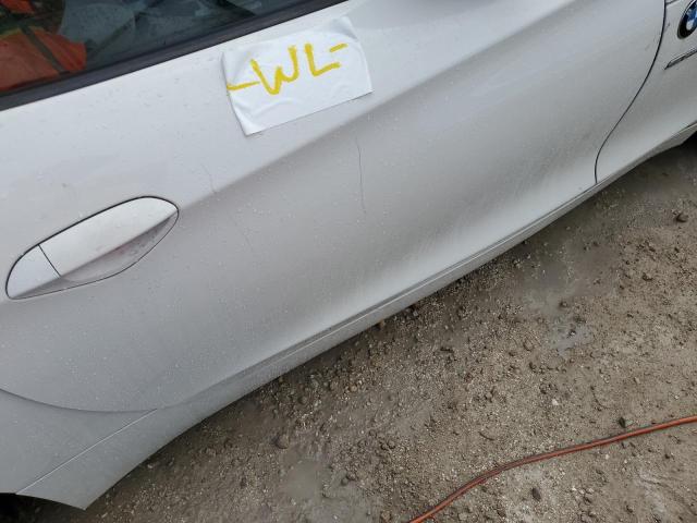 WBALM5C54BE379870 - 2011 BMW Z4 SDRIVE30I Սպիտակ լուսանկար 12