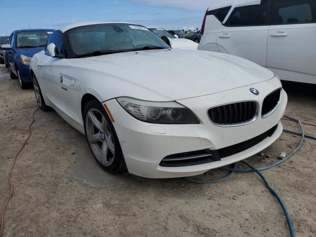 WBALM5C54BE379870 - 2011 BMW Z4 SDRIVE30I Սպիտակ լուսանկար 4