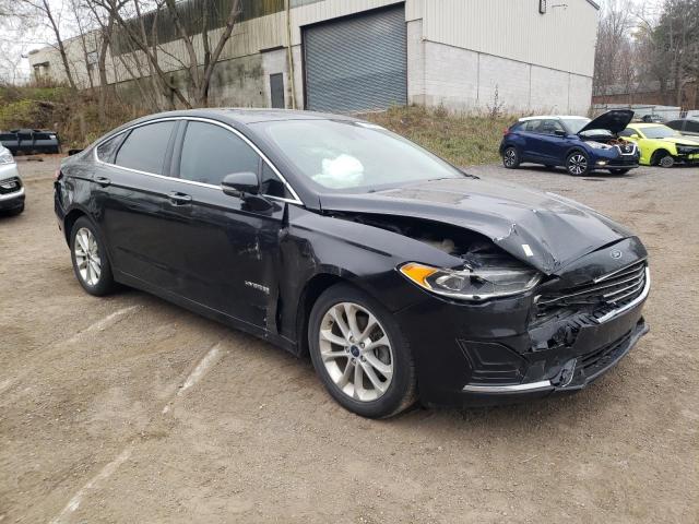 3FA6P0MU9KR155416 - 2019 FORD FUSION SEL BLACK photo 4