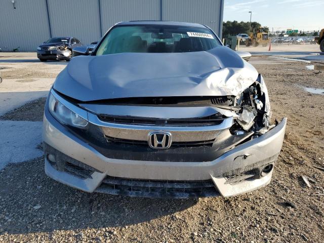 JHMFC1F79JX005779 - 2018 HONDA CIVIC EXL ვერცხლისფერი ფოტო 5