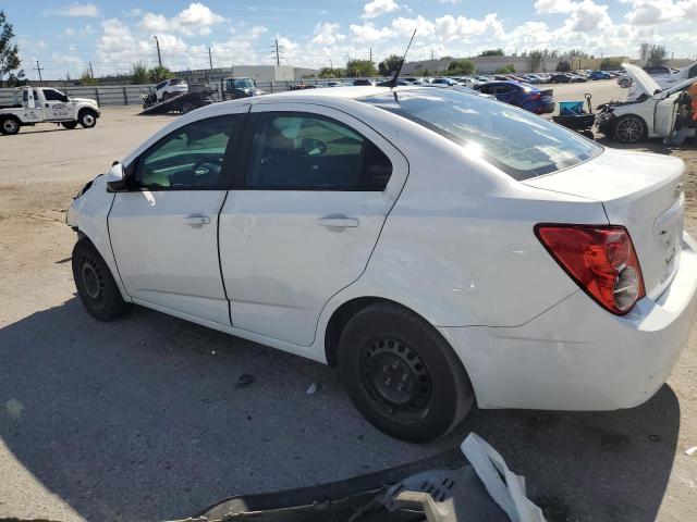 1G1JA5SH2E4159760 - 2014 CHEVROLET SONIC LS WHITE photo 2