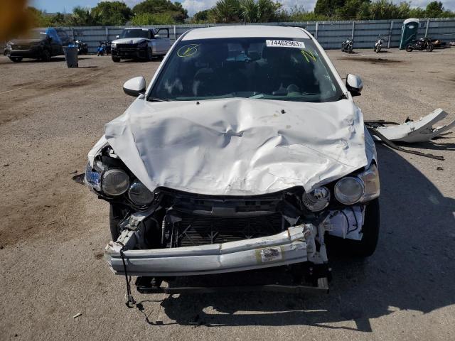 1G1JA5SH2E4159760 - 2014 CHEVROLET SONIC LS WHITE photo 5