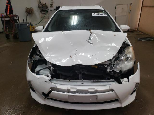 JTDKDTB36D1544248 - 2013 TOYOTA PRIUS C WHITE photo 5