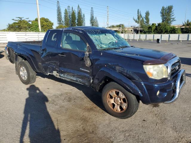 5TETU62N68Z561599 - 2008 TOYOTA TACOMA PRERUNNER ACCESS CAB BLUE photo 4