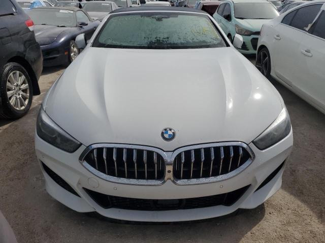 WBAFY4C53KBX29650 - 2019 BMW M850XI WHITE photo 5