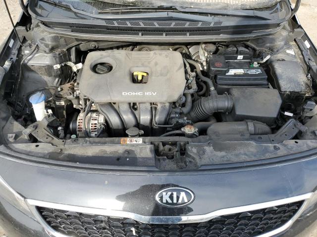 3KPFK4A71JE273044 - 2018 KIA FORTE LX BLACK photo 11