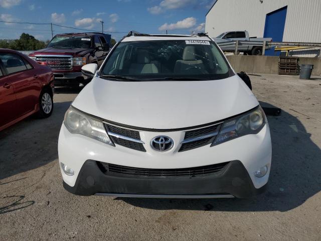 2T3RFREV1DW018667 - 2013 TOYOTA RAV4 XLE WHITE photo 5