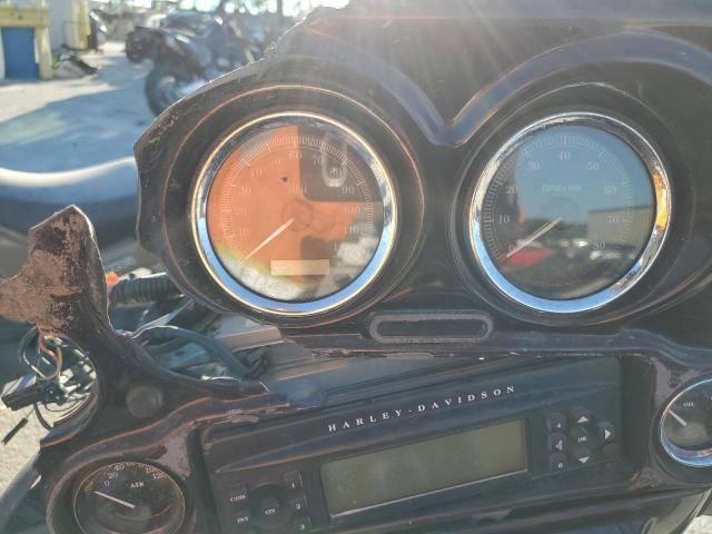 1HD1FC4187Y711074 - 2007 HARLEY-DAVIDSON FLHTCUI 双色 照片 8