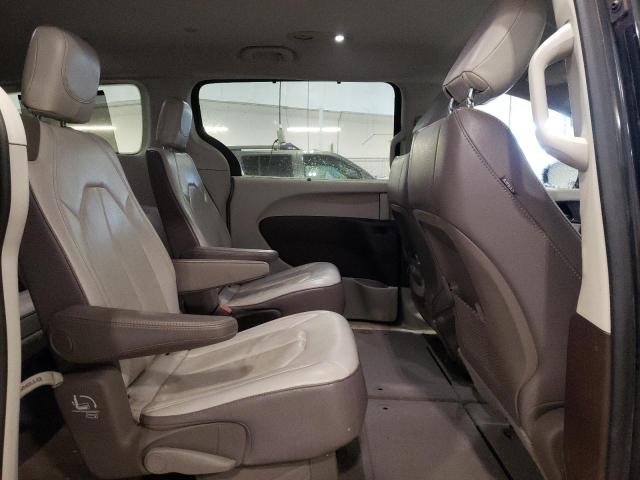 2C4RC1BG2JR142002 - 2018 CHRYSLER PACIFICA TOURING L BLACK photo 11