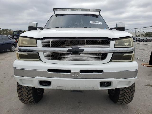 1GCGK13U63F120819 - 2003 CHEVROLET SILVERADO K1500 HEAVY DUTY WHITE photo 5