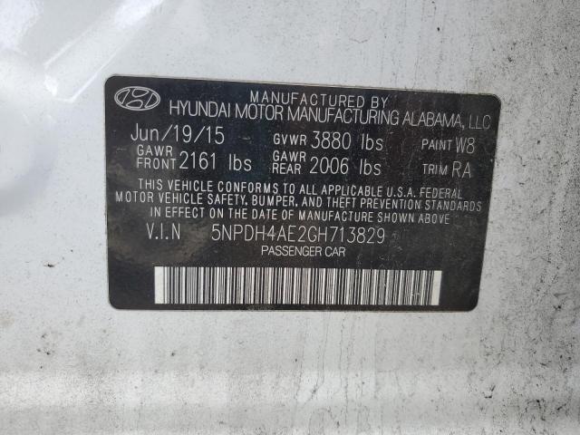 5NPDH4AE2GH713829 - 2016 HYUNDAI ELANTRA SE WHITE photo 12