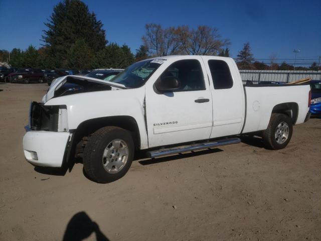 2011 CHEVROLET SILVERADO C1500 LT, 