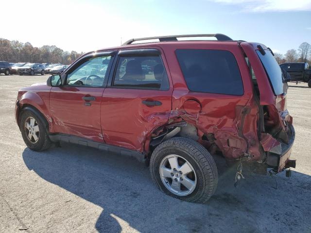 1FMCU9D77BKC11793 - 2011 FORD ESCAPE XLT RED photo 2