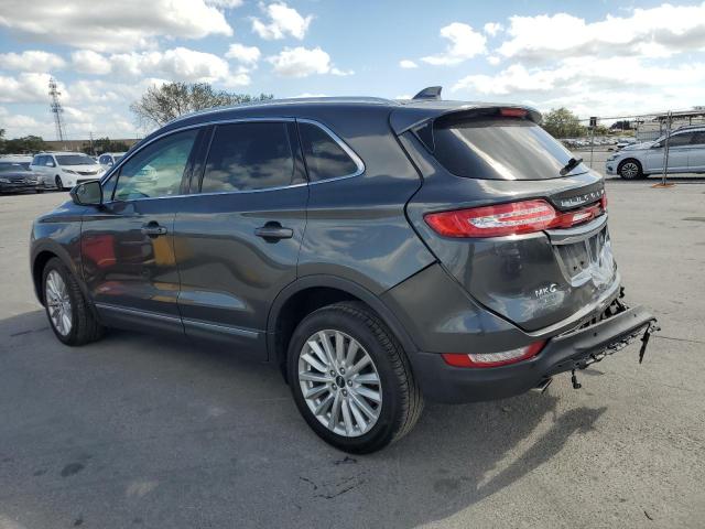 5LMCJ1C93KUL12988 - 2019 LINCOLN MKC GRAY photo 2
