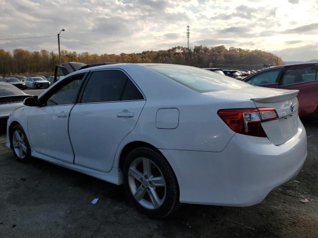 4T1BF1FK7EU414961 - 2014 TOYOTA CAMRY L WHITE photo 2