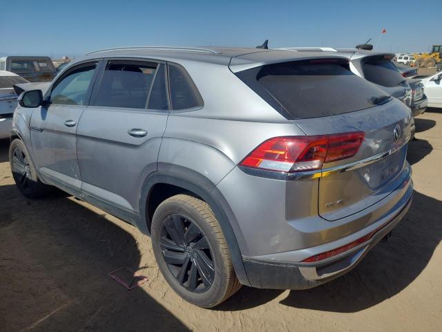 1V2HE2CA9NC223162 - 2022 VOLKSWAGEN ATLAS CROS SE SILVER photo 2