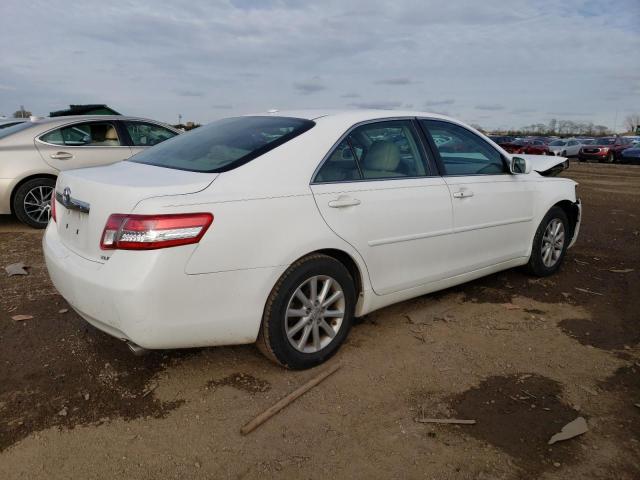 4T1BK3EK7BU616462 - 2011 TOYOTA CAMRY SE WHITE photo 3