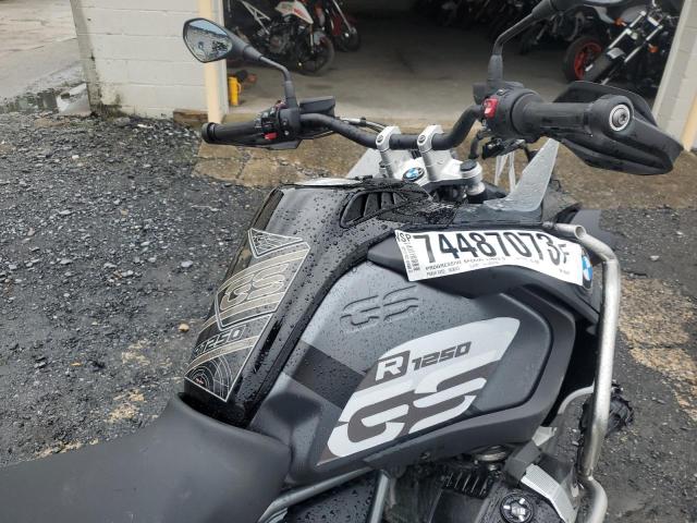 WB10M1303N6F00261 - 2022 BMW R 1250 GS ADVENTURE BLACK photo 5