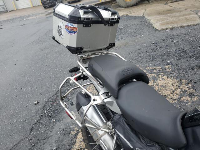 WB10M1303N6F00261 - 2022 BMW R 1250 GS ADVENTURE BLACK photo 6