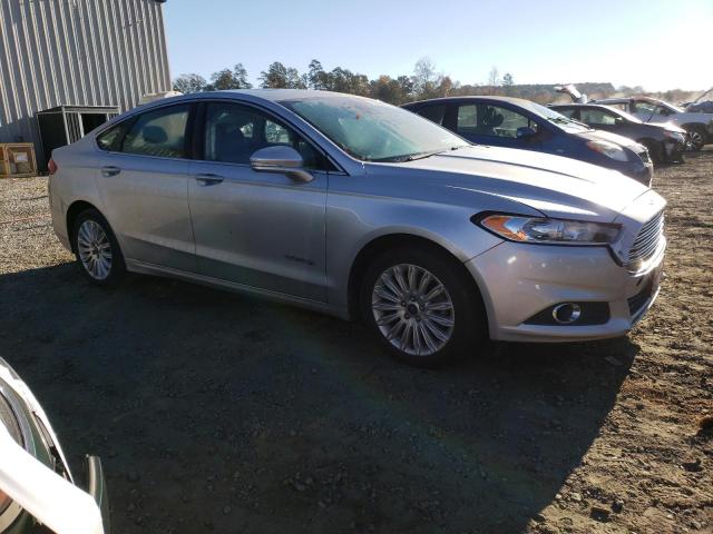 3FA6P0LU1DR222837 - 2013 FORD FUSION SE HYBRID SILVER photo 4