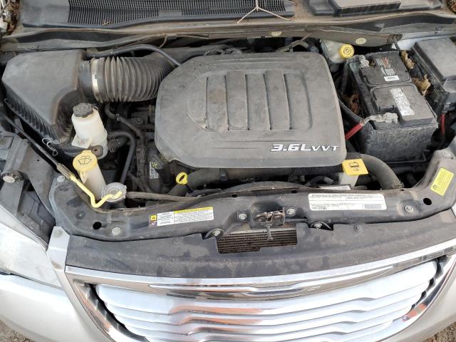 2A4RR5DG5BR771297 - 2011 CHRYSLER TOWN & COU TOURING SILVER photo 12