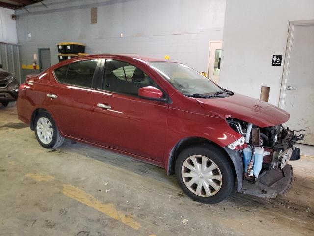 3N1CN7AP5HL863817 - 2017 NISSAN VERSA S RED photo 4